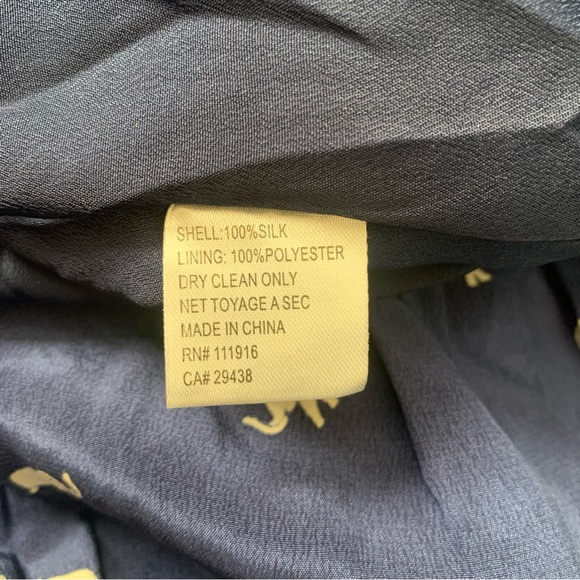 Yumi Kim Revolve Vina Dress Size L Navy Elephant Print Silk Drop Waist - Picture 11 of 11